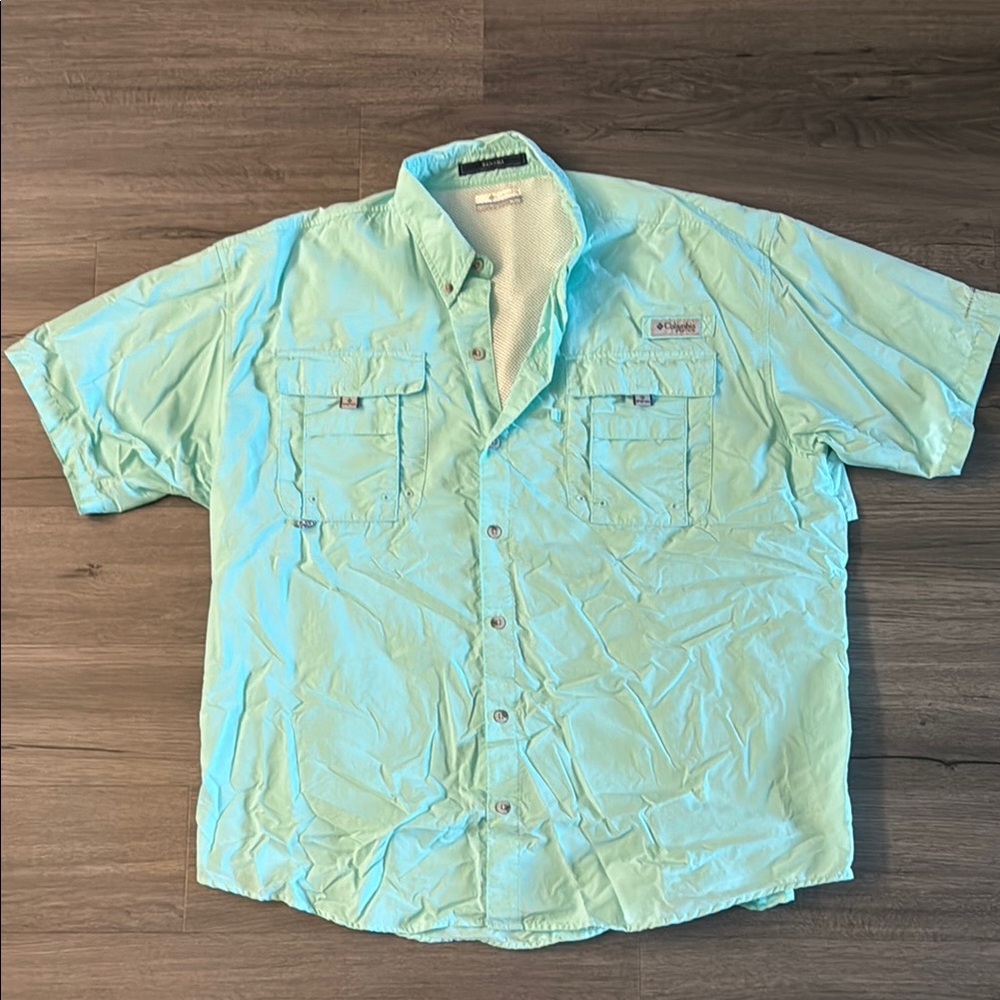 Columbia Aqua Short Sleeve Shirt